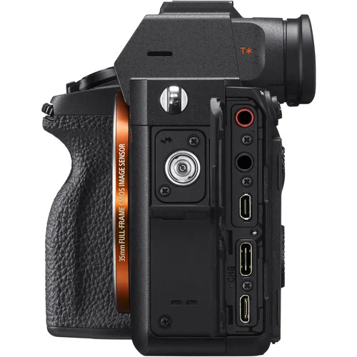 Sony Alpha A7R IV Mirrorless Digital Camera E