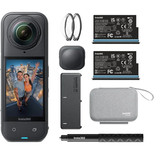 Insta360 X5 360 Essentials Bundle